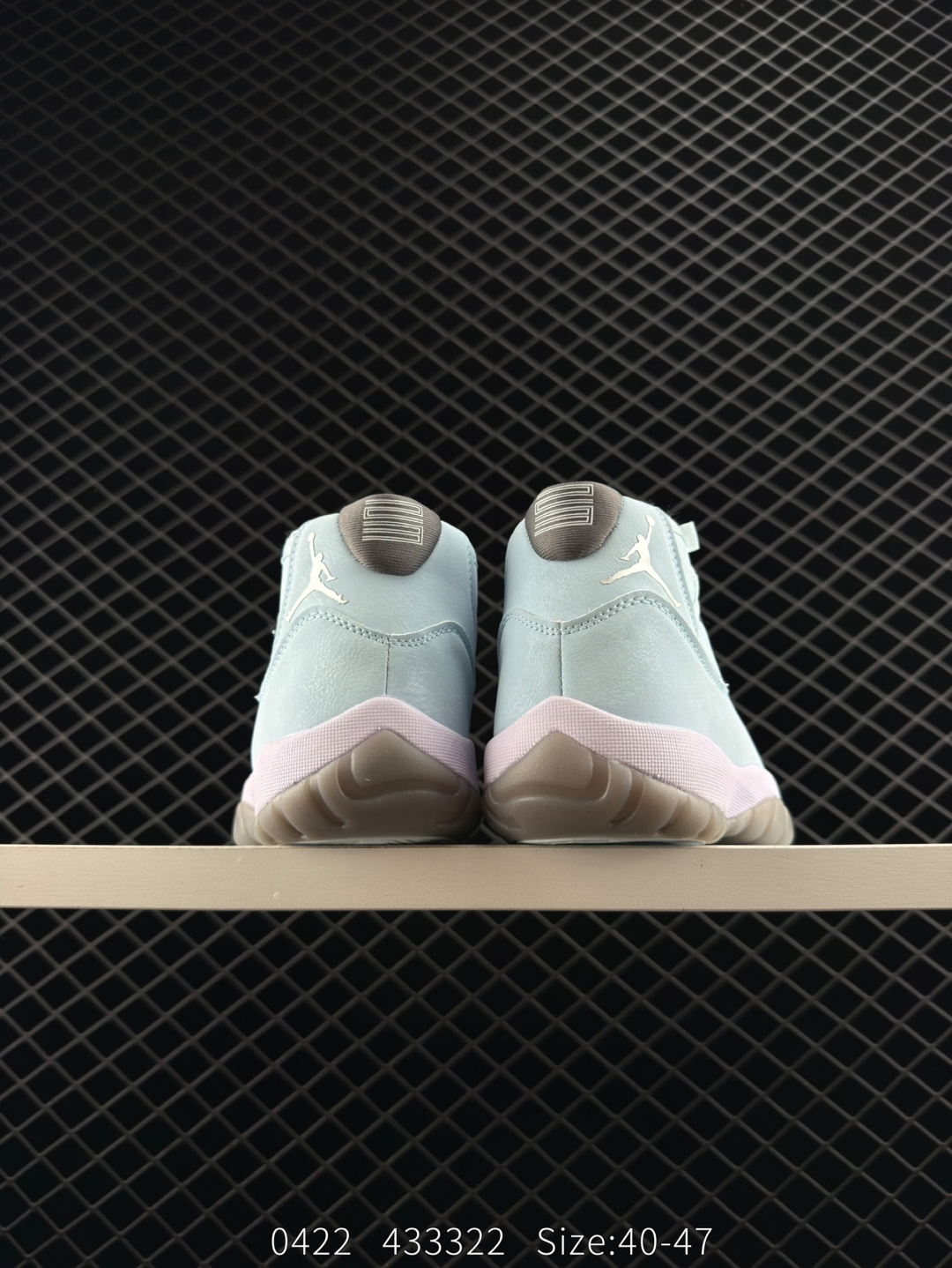 Nike Air Jordan 11 Retro Low